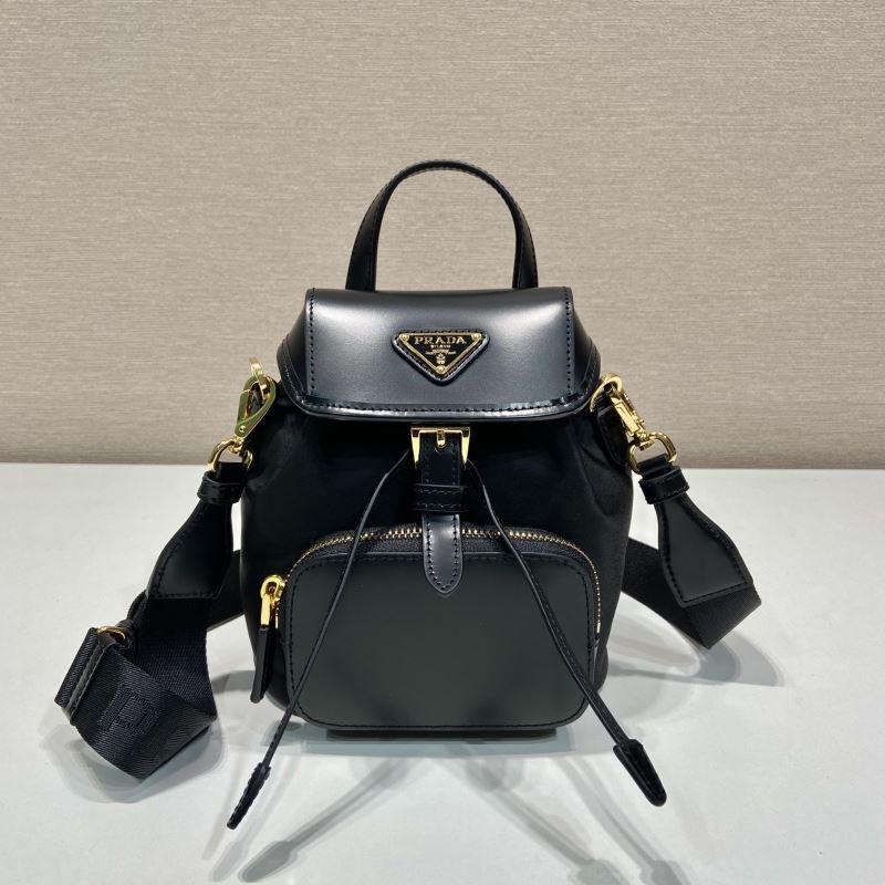 Pra*a backpacks